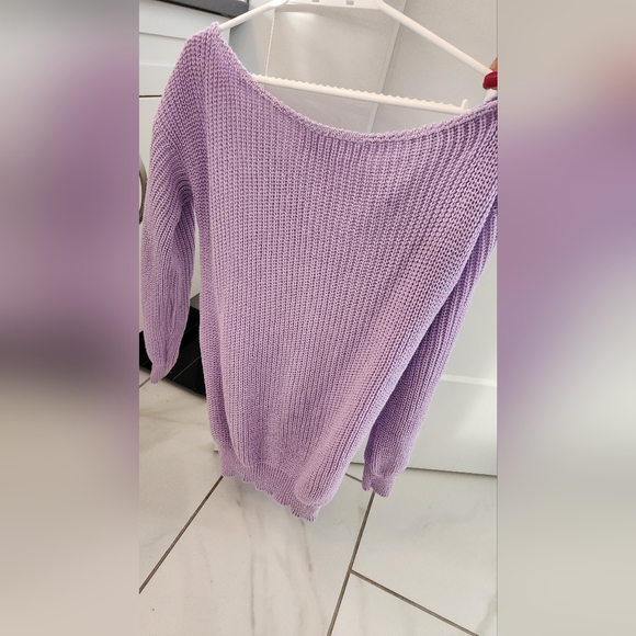 Sweater - Picture 2 of 5